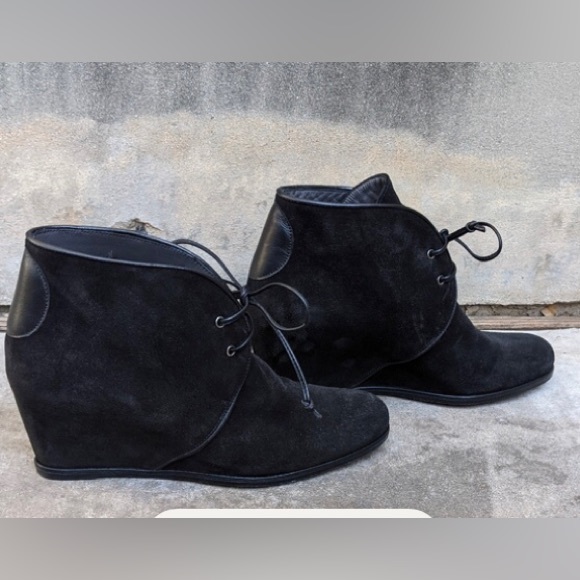 Stuart Weitzman Kalahari hidden wedge bootie - Picture 1 of 10